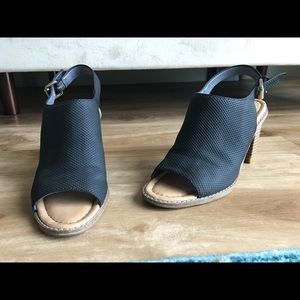 Dr. Scholl’s Heels - Black